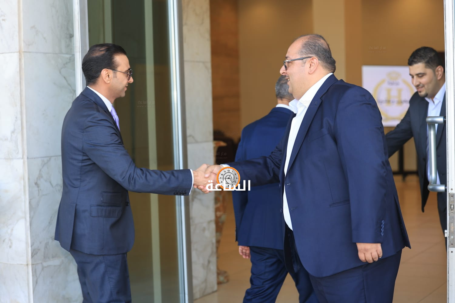 Madar Al-Saa Images 0.8230402763789323