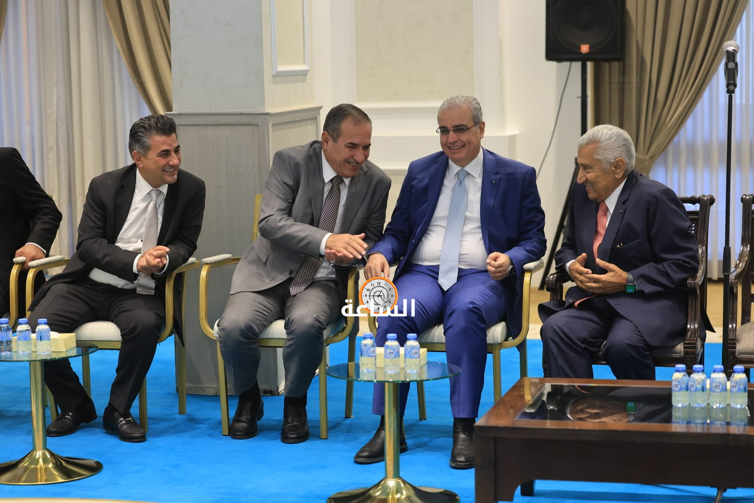 Madar Al-Saa Images 0.7370462841944787