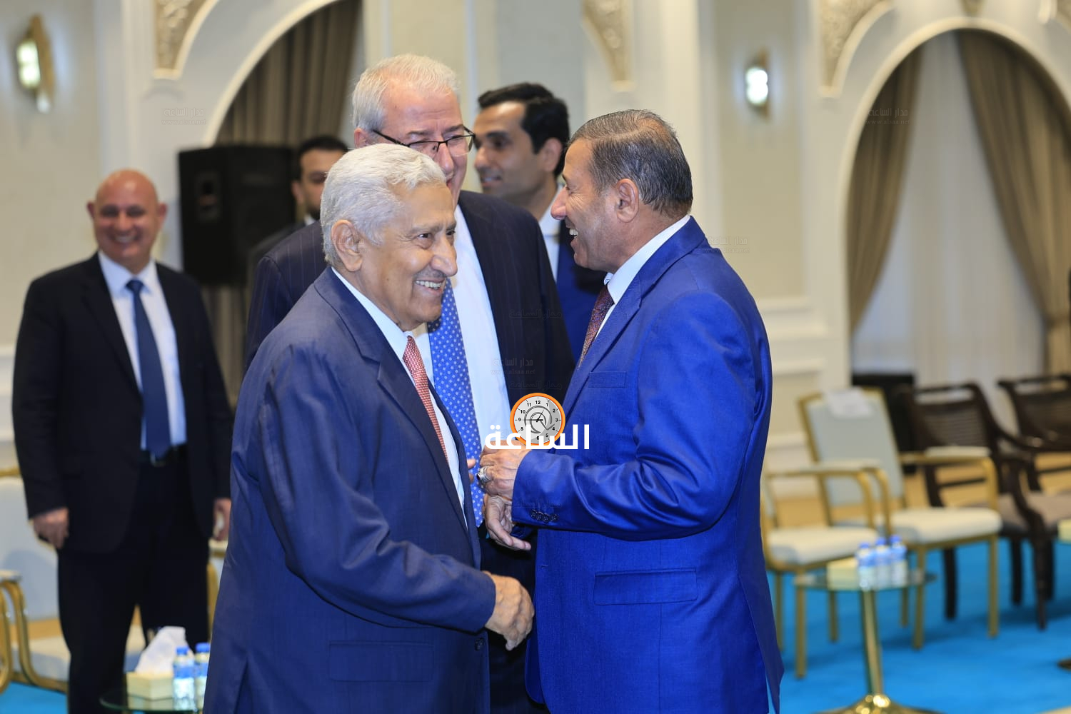 Madar Al-Saa Images 0.9456106969156972