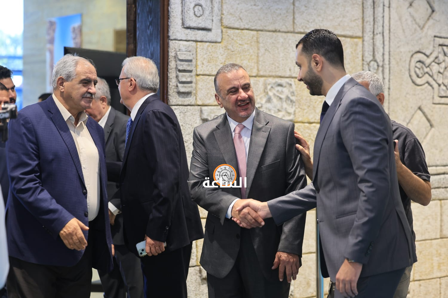 Madar Al-Saa Images 0.30533450182219957