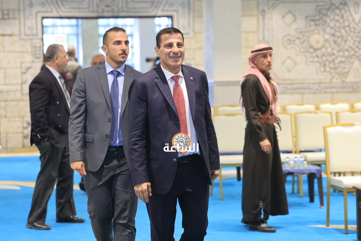 Madar Al-Saa Images 0.3531389898452679