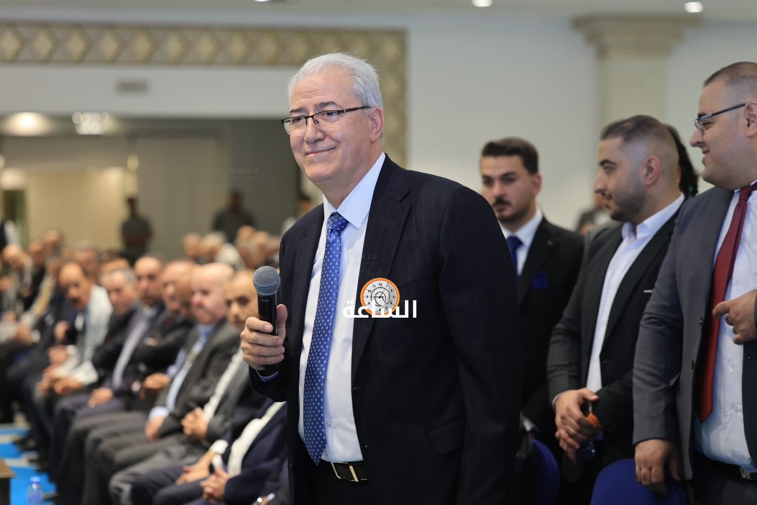 Madar Al-Saa Images 0.07499907612342327