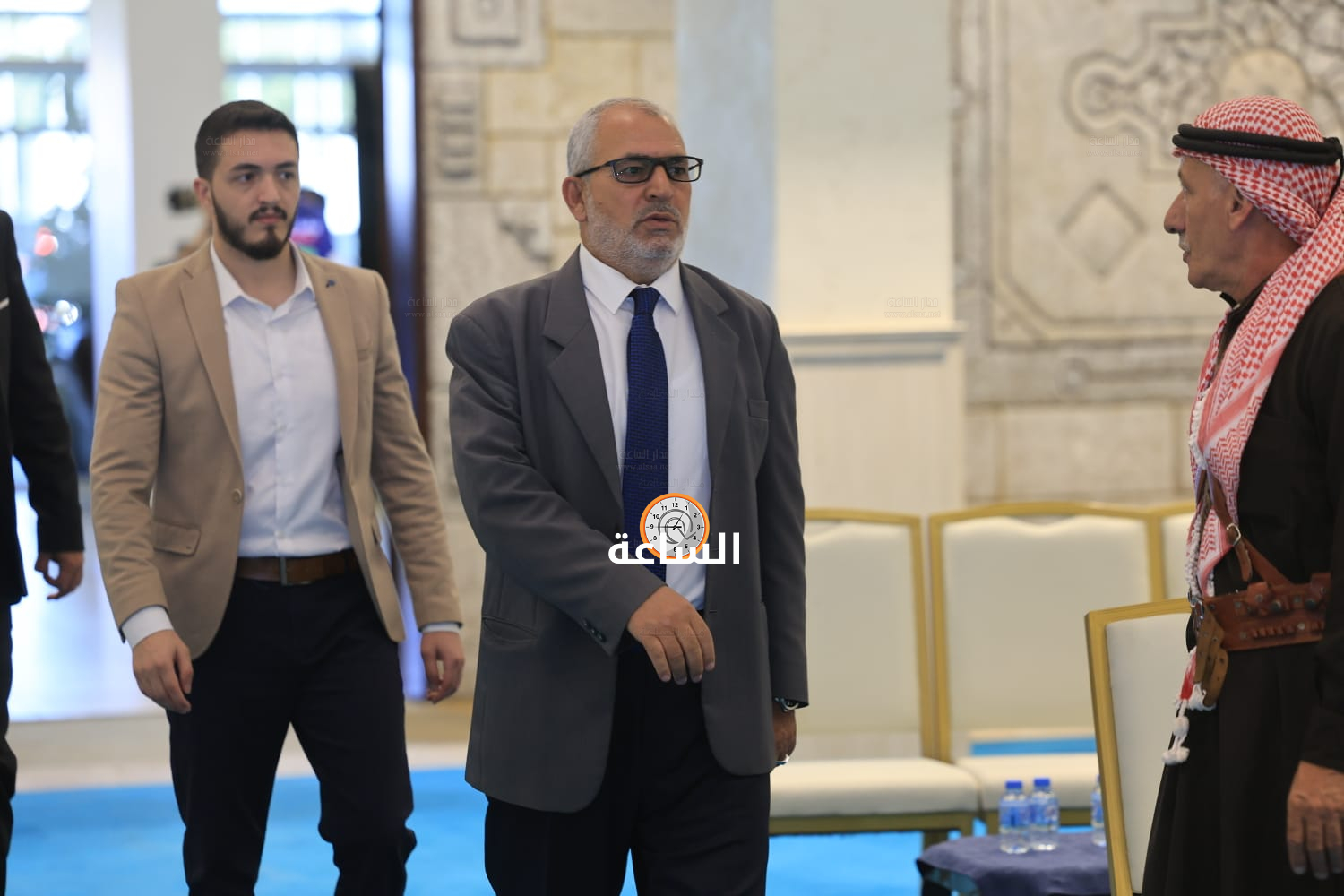 Madar Al-Saa Images 0.777719620948575