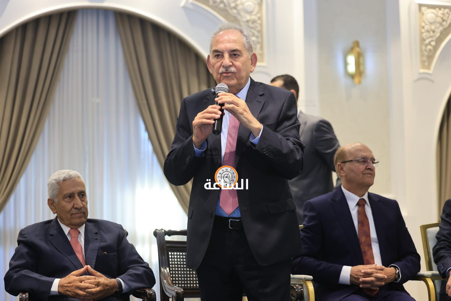 Madar Al-Saa Images 0.5989777887264562