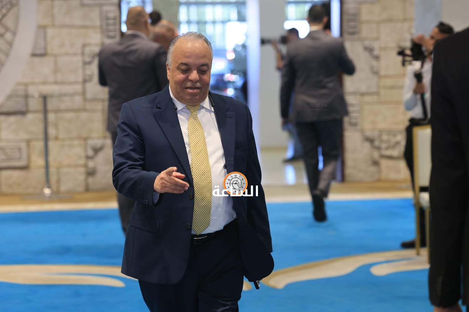 Madar Al-Saa Images 0.0980747045184025