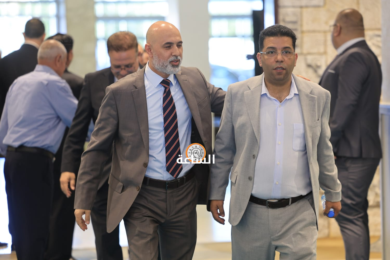 Madar Al-Saa Images 0.7683654492071534