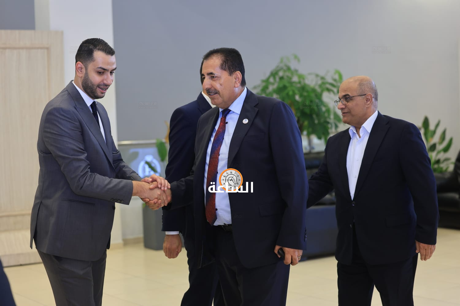 Madar Al-Saa Images 0.46464404466066367