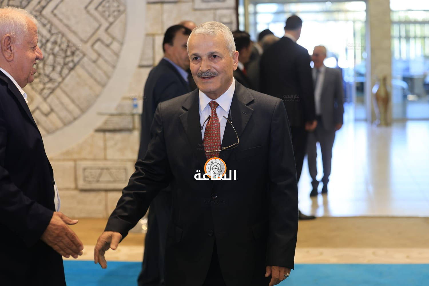 Madar Al-Saa Images 0.6859218190079147