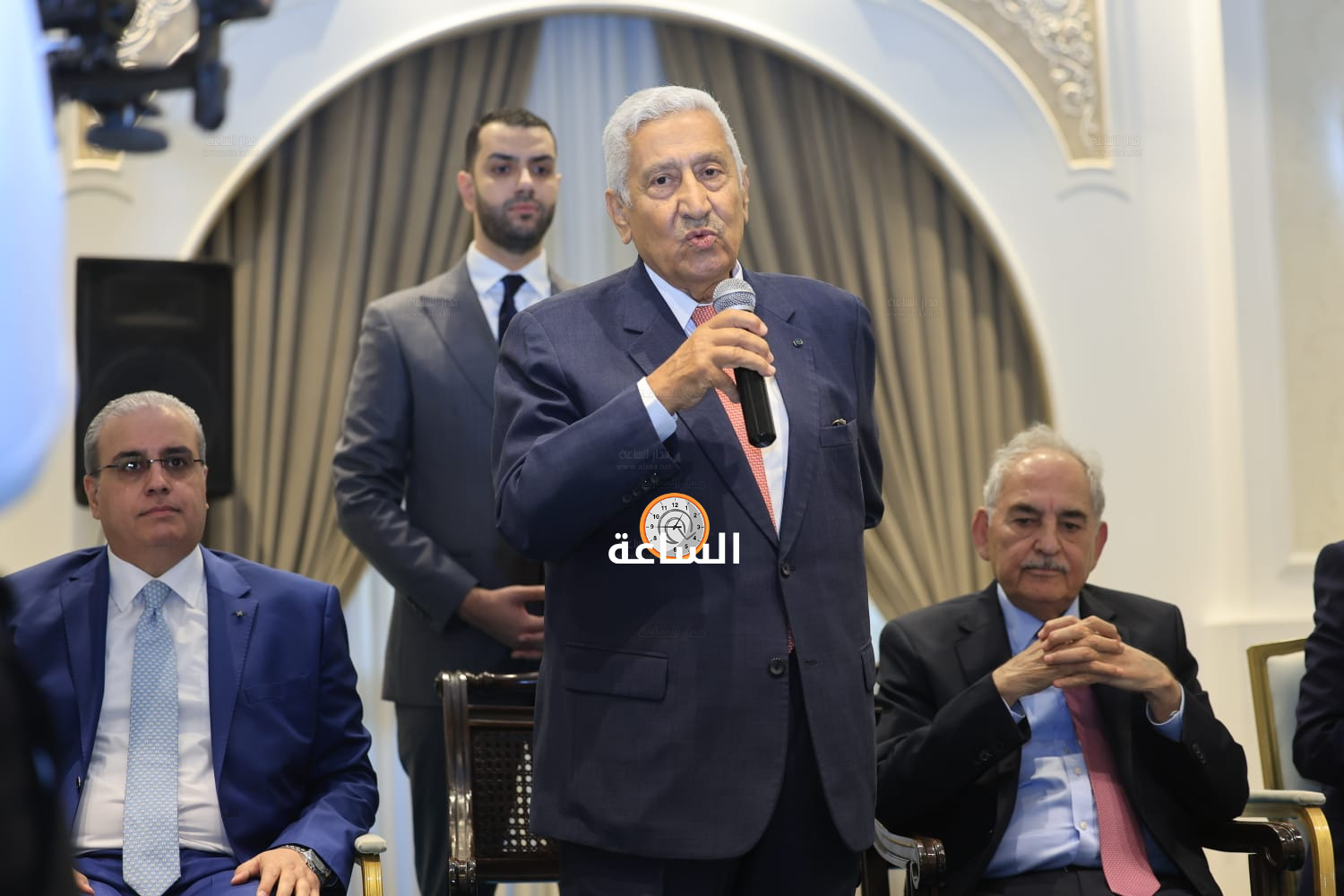 Madar Al-Saa Images 0.10247935059648061