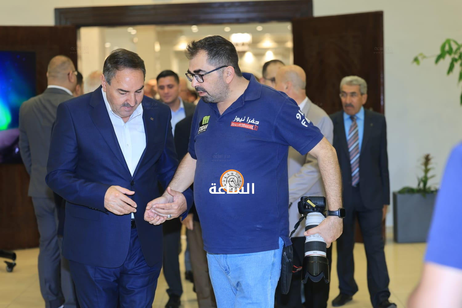 Madar Al-Saa Images 0.41746522744609804