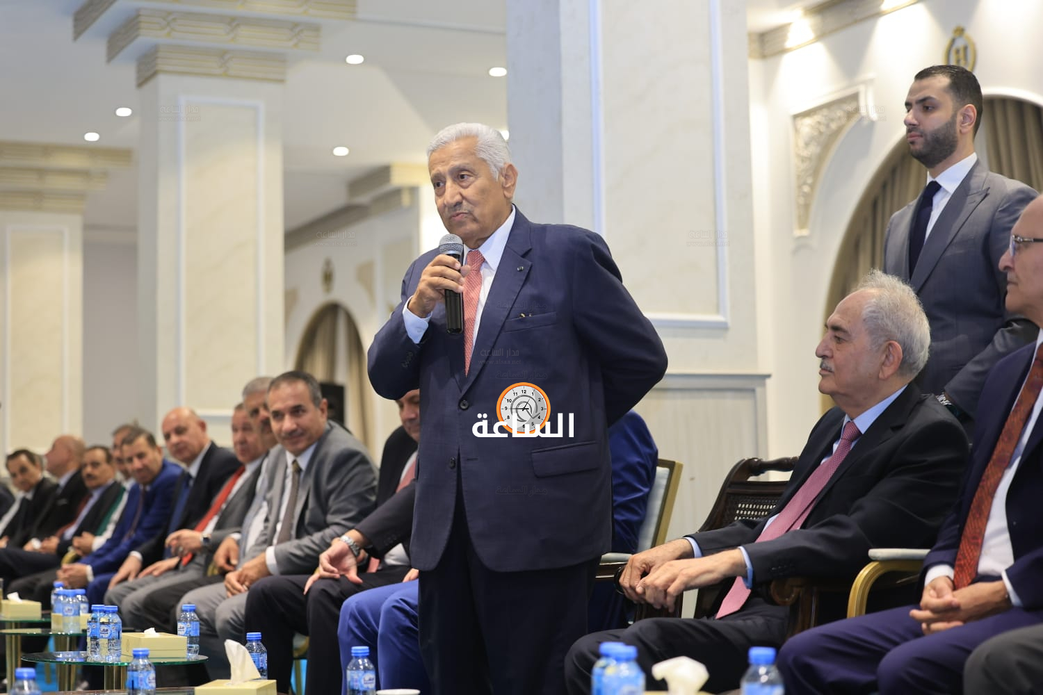 Madar Al-Saa Images 0.7238758883744024