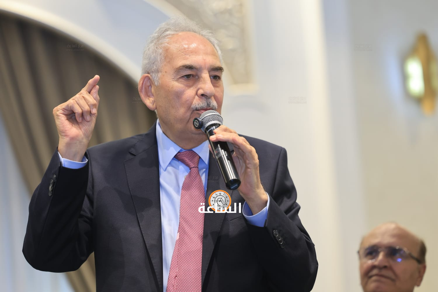 Madar Al-Saa Images 0.9100454628799577