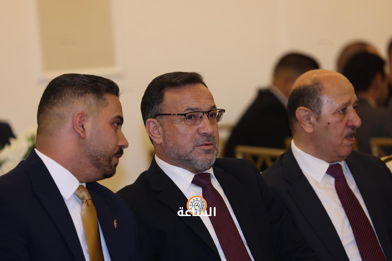 Madar Al-Saa Images 0.8037941422578216
