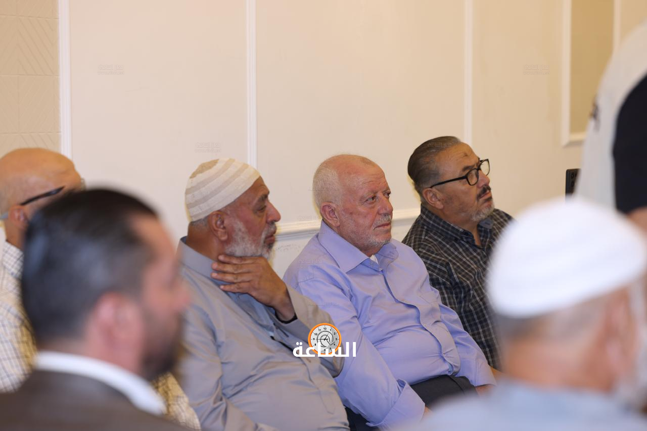 Madar Al-Saa Images 0.7316856866646214