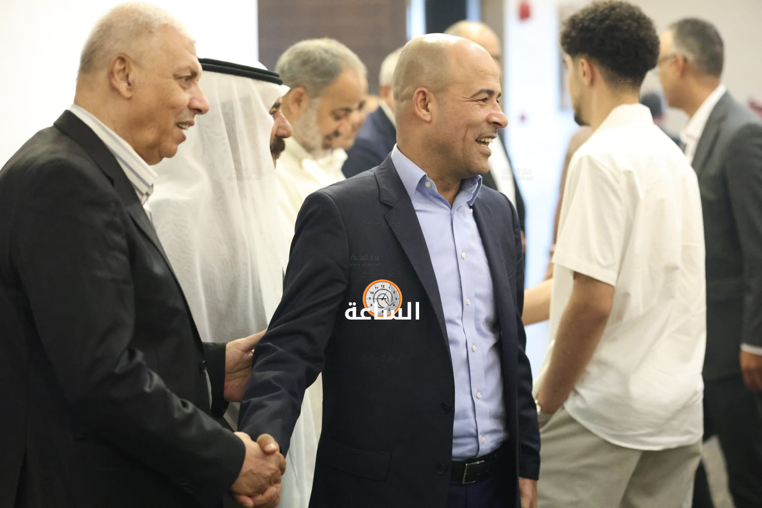 Madar Al-Saa Images 0.4657891456699552