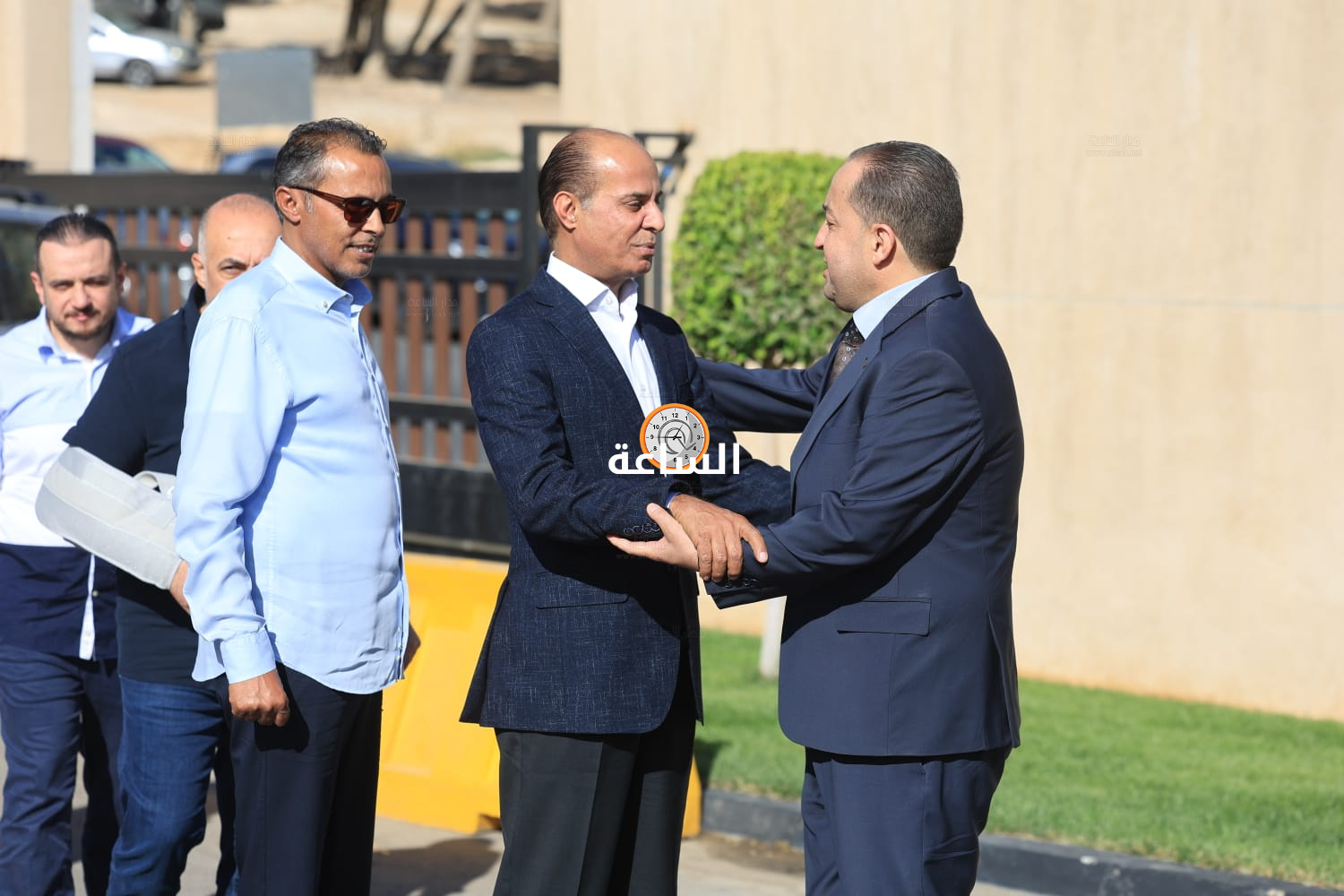 Madar Al-Saa Images 0.5375376770420547