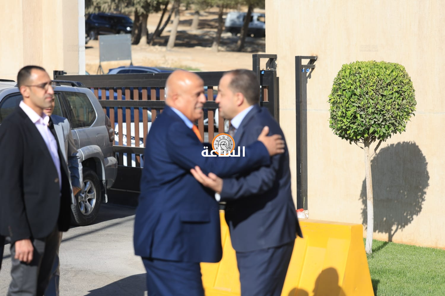 Madar Al-Saa Images 0.4027779638814465