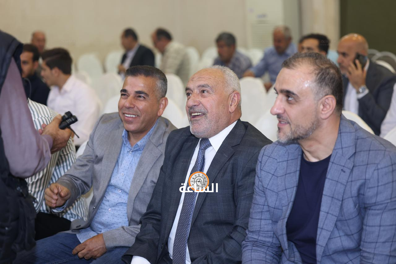 Madar Al-Saa Images 0.49938188888205925
