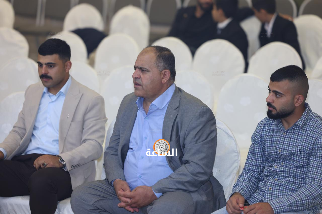 Madar Al-Saa Images 0.4307919174339937