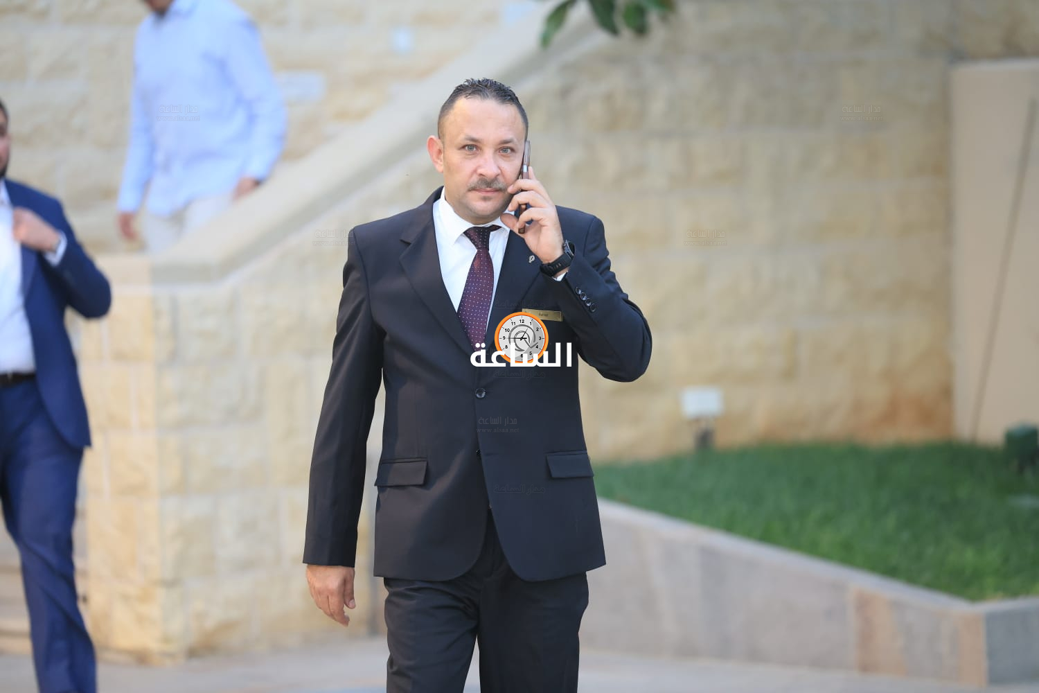 Madar Al-Saa Images 0.15773432409841703