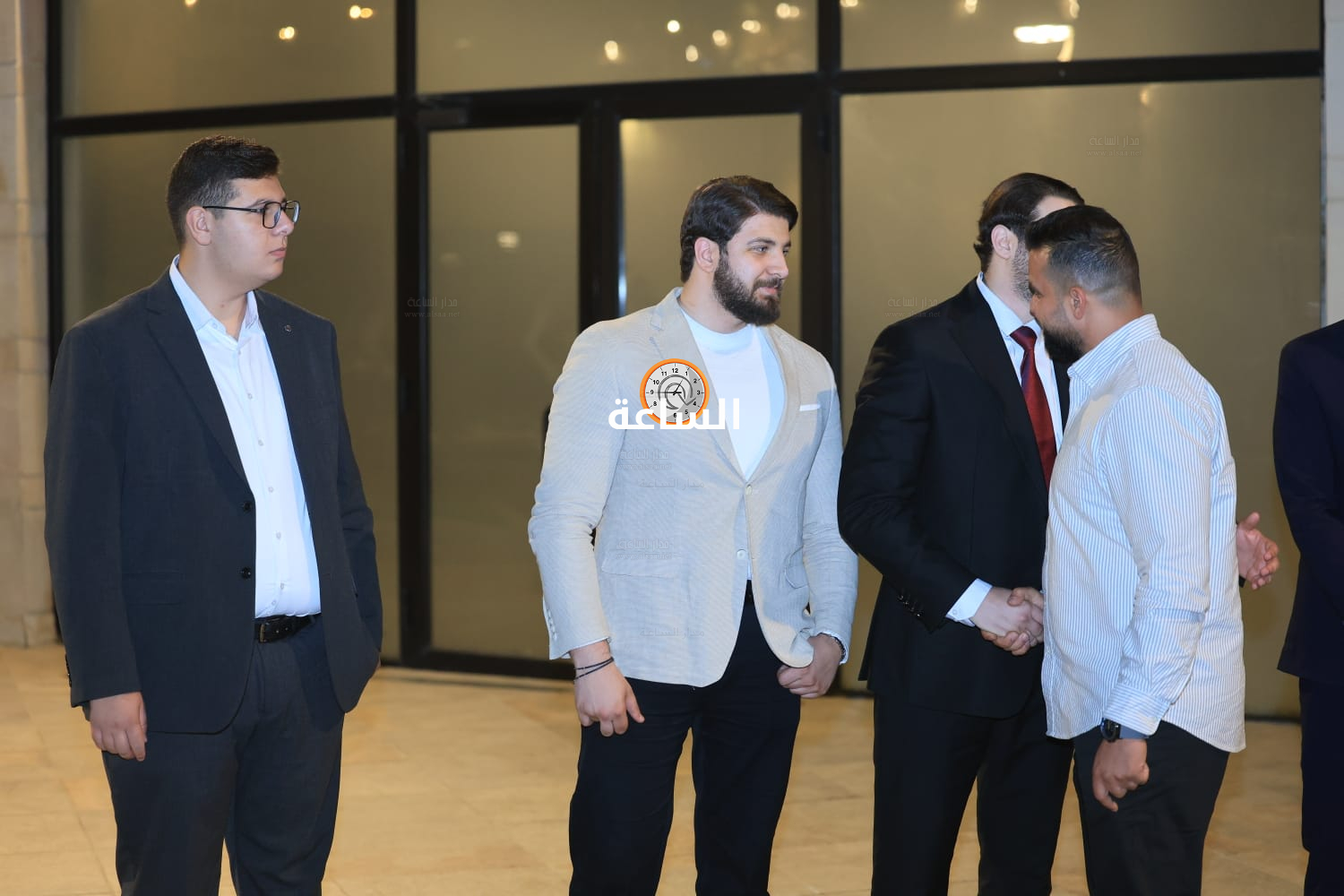 Madar Al-Saa Images 0.1649236153557666