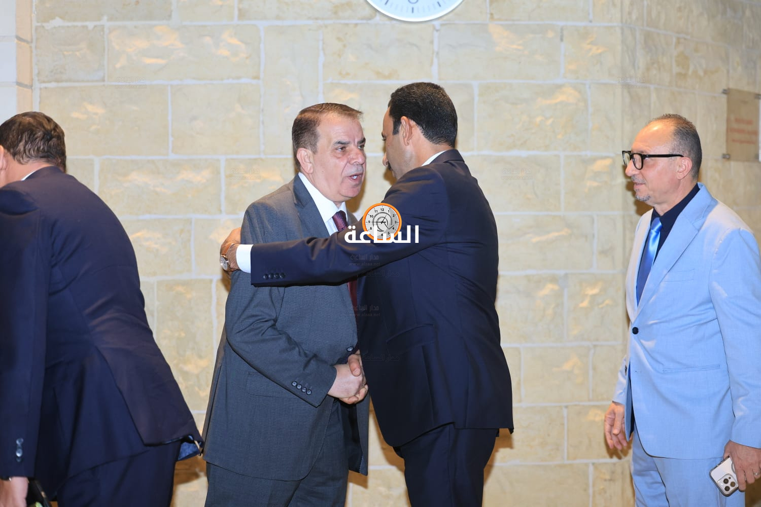 Madar Al-Saa Images 0.2953225966541342