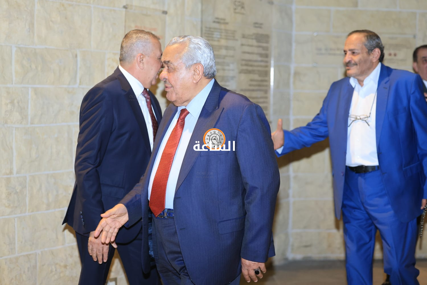 Madar Al-Saa Images 0.7282951699897323
