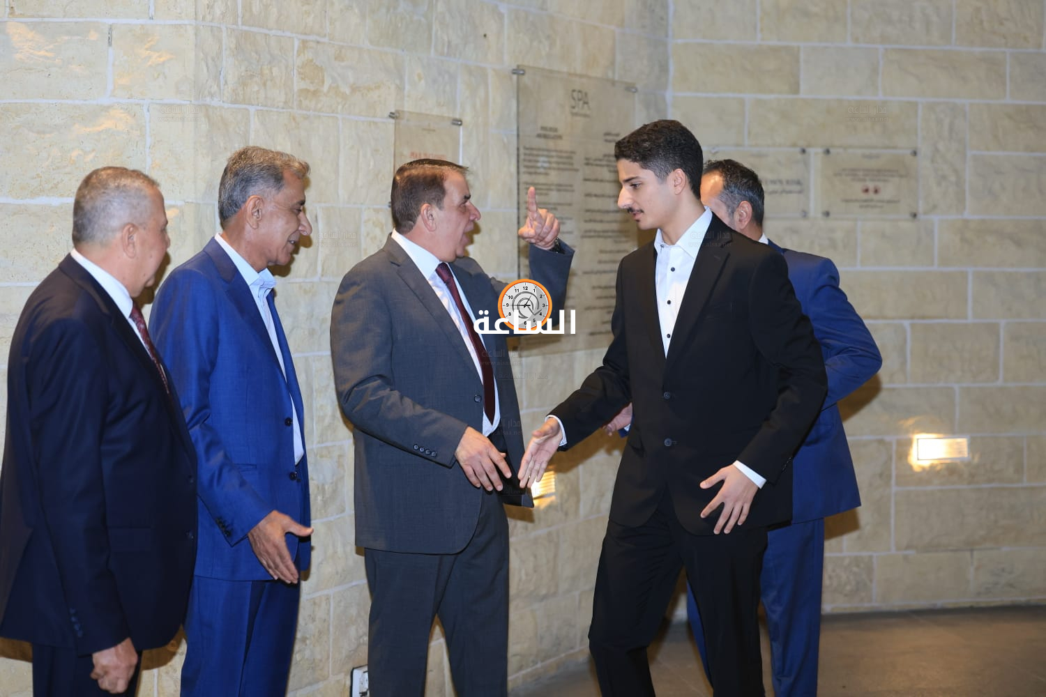 Madar Al-Saa Images 0.5796817905168439