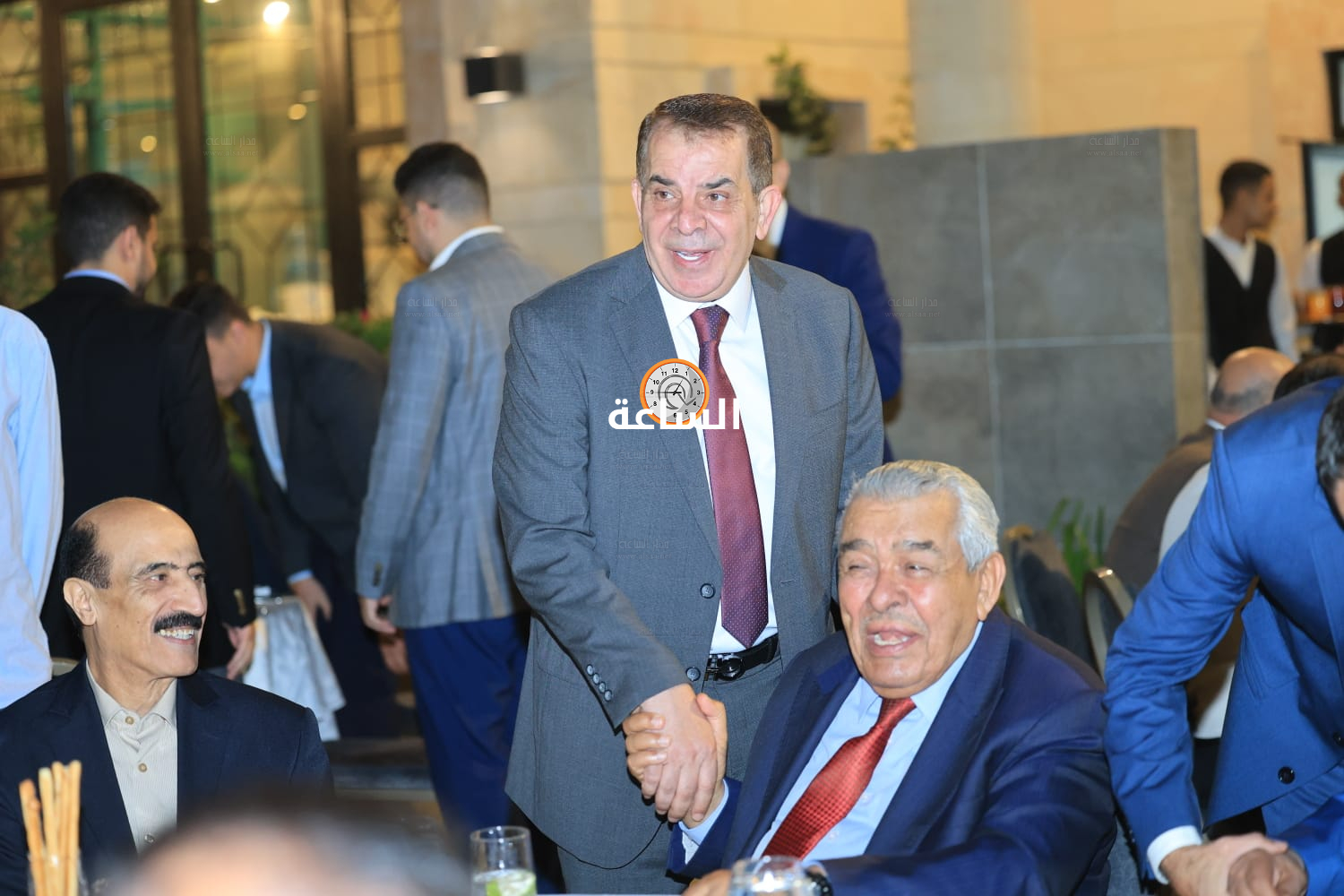 Madar Al-Saa Images 0.5542957661581092