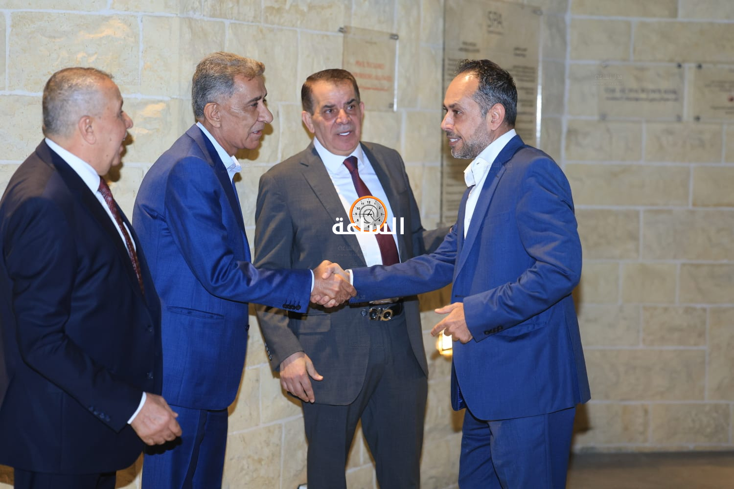 Madar Al-Saa Images 0.9455581585992876