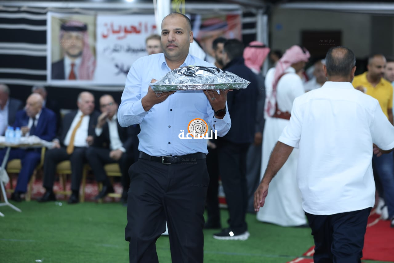 Madar Al-Saa Images 0.01104769760302271