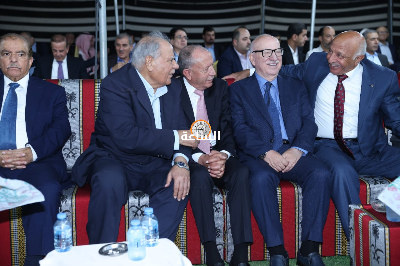 Madar Al-Saa Images 0.16925437831663293
