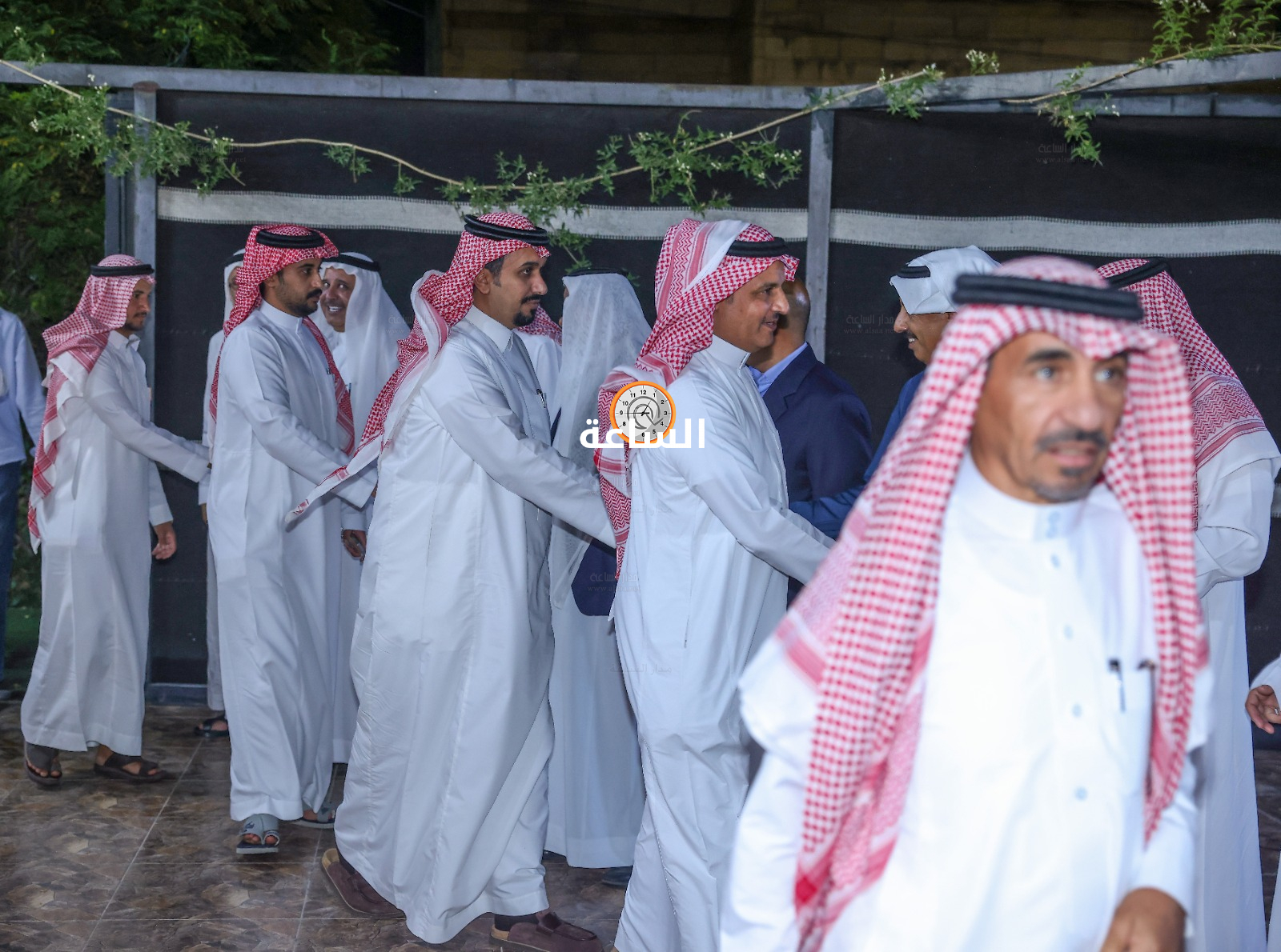 Madar Al-Saa Images 0.9012765565812844
