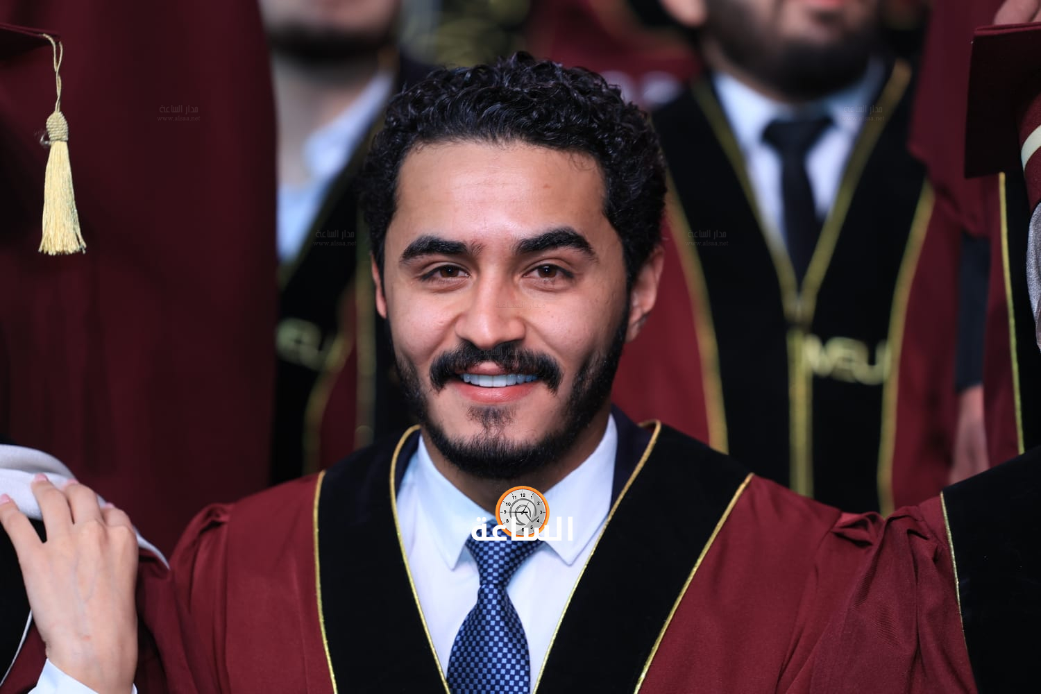 Madar Al-Saa Images 0.5708933216452412
