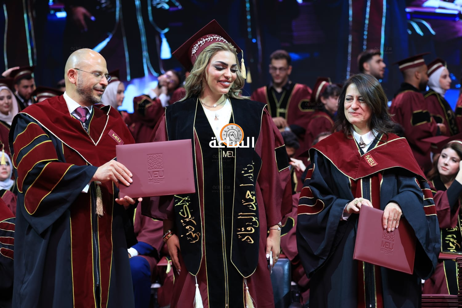Madar Al-Saa Images 0.4309348832341733