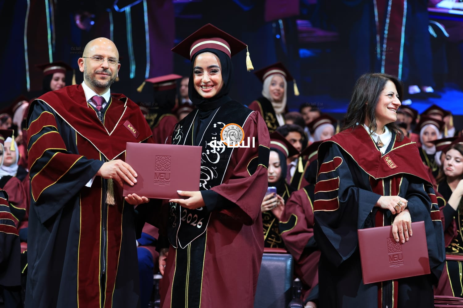 Madar Al-Saa Images 0.3677547851732531