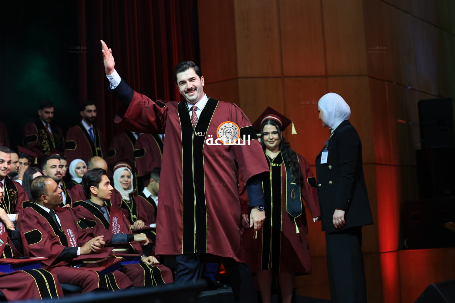 Madar Al-Saa Images 0.5597023834477184