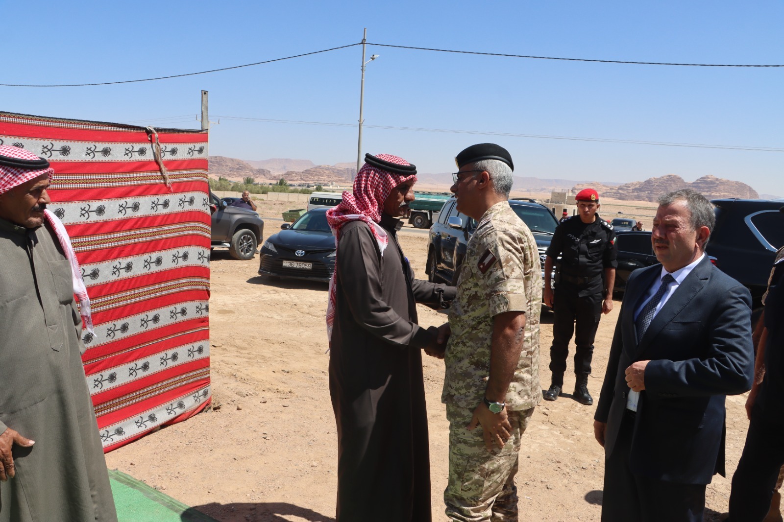 Madar Al-Saa Images 0.7357715733823851