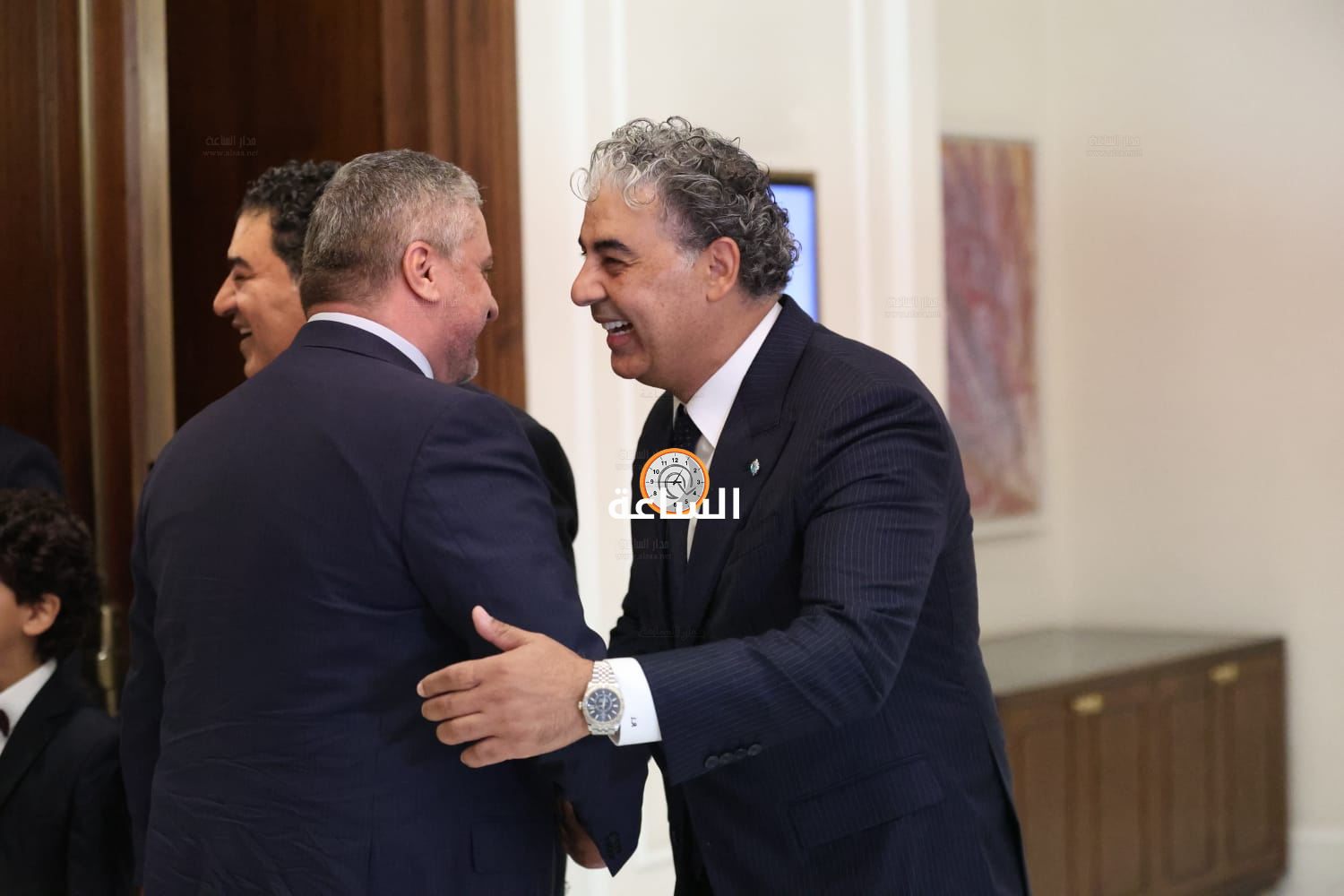 Madar Al-Saa Images 0.41349923766581365