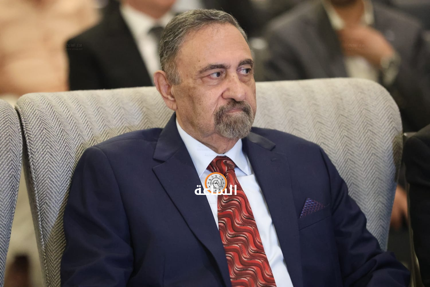 Madar Al-Saa Images 0.5696070032131868