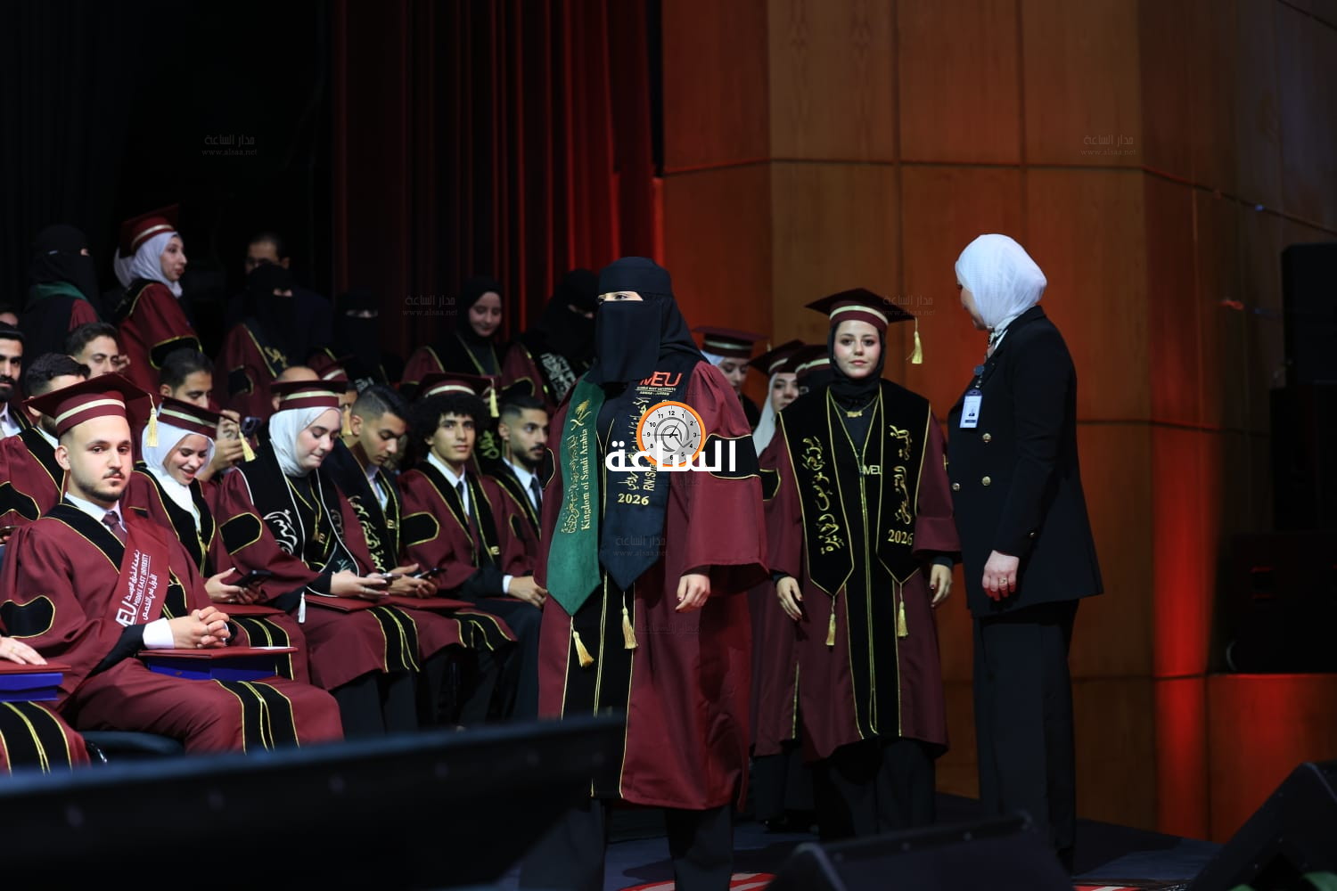 Madar Al-Saa Images 0.7786063429960625