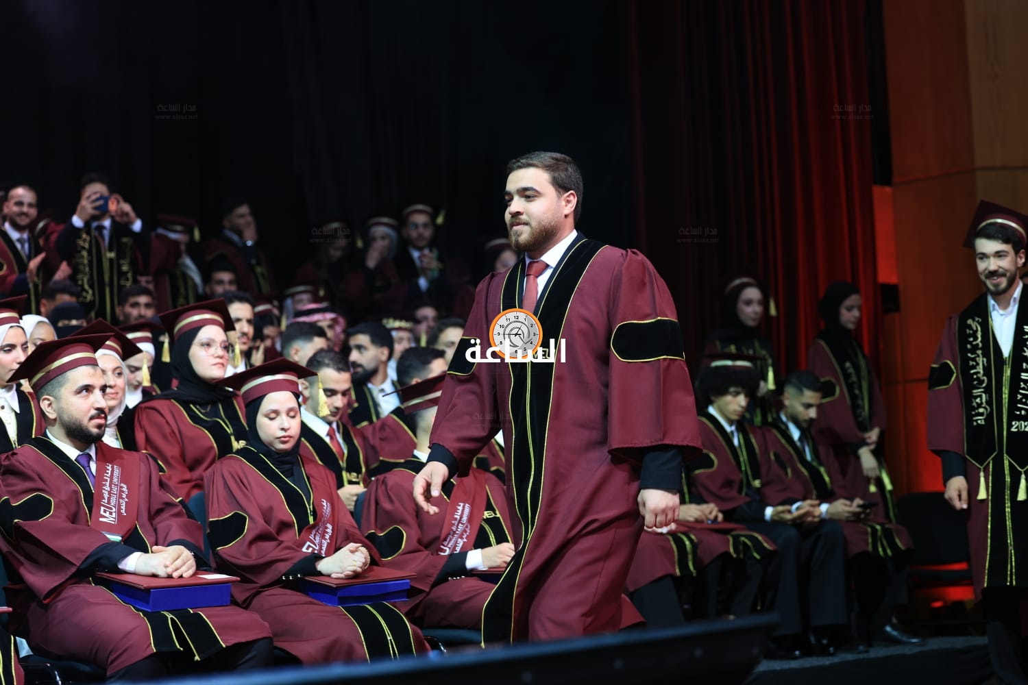 Madar Al-Saa Images 0.243083661369366