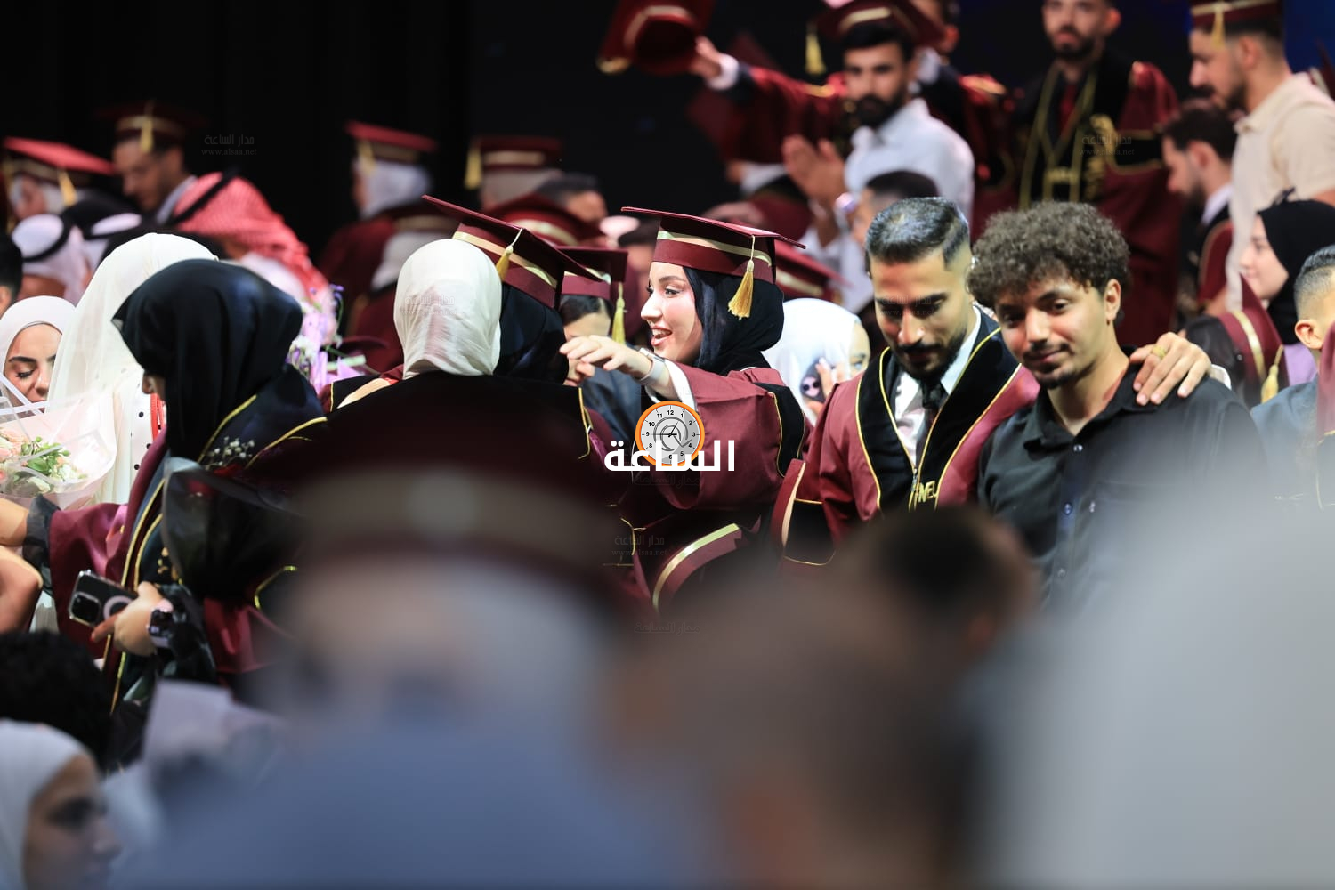 Madar Al-Saa Images 0.5401435610352234