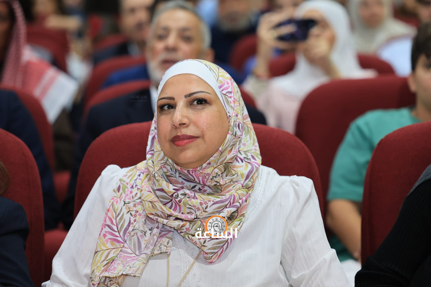 Madar Al-Saa Images 0.7977799153472253