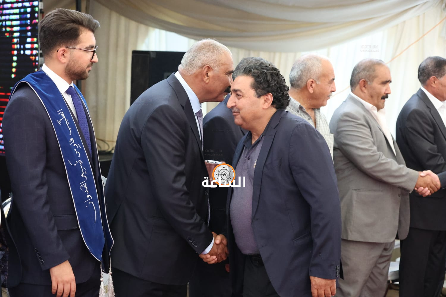 Madar Al-Saa Images 0.3285727155481426