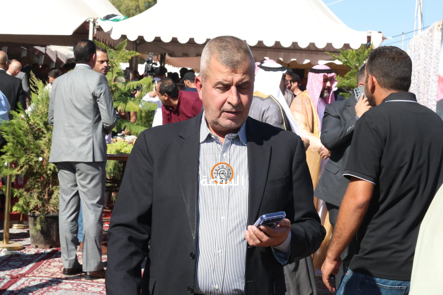 Madar Al-Saa Images 0.07271733421999693