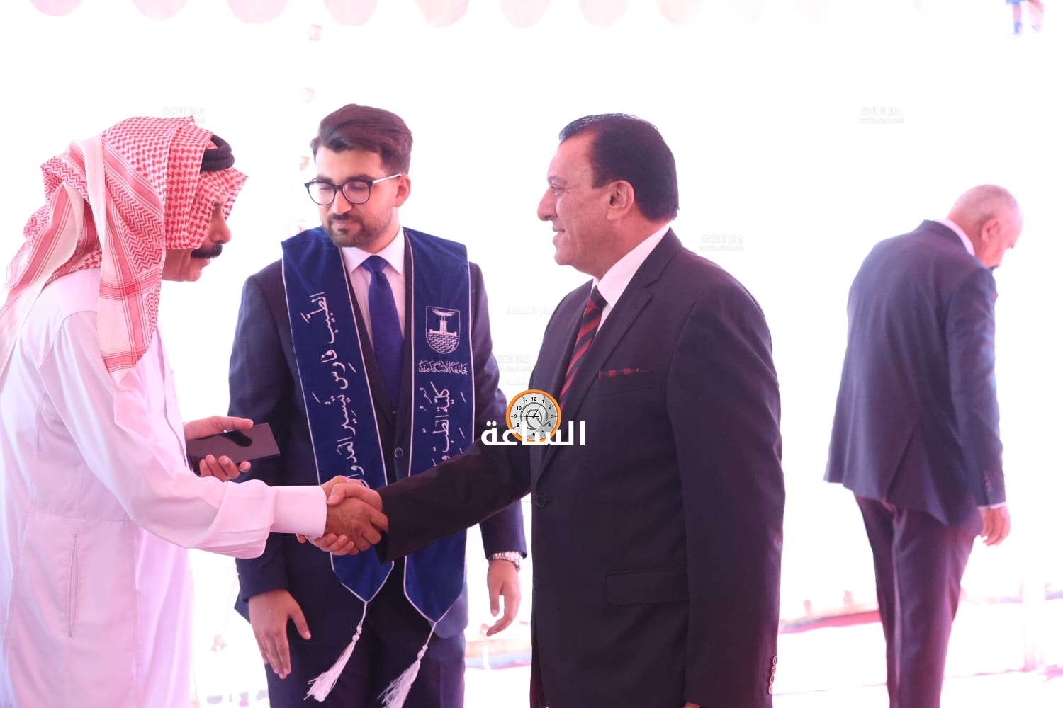 Madar Al-Saa Images 0.009630839141070657
