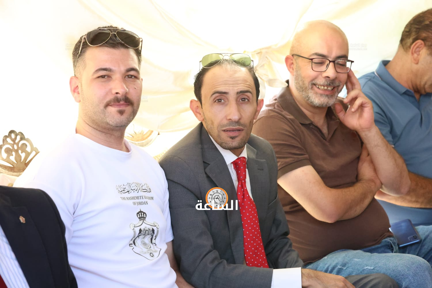 Madar Al-Saa Images 0.9782480531329567