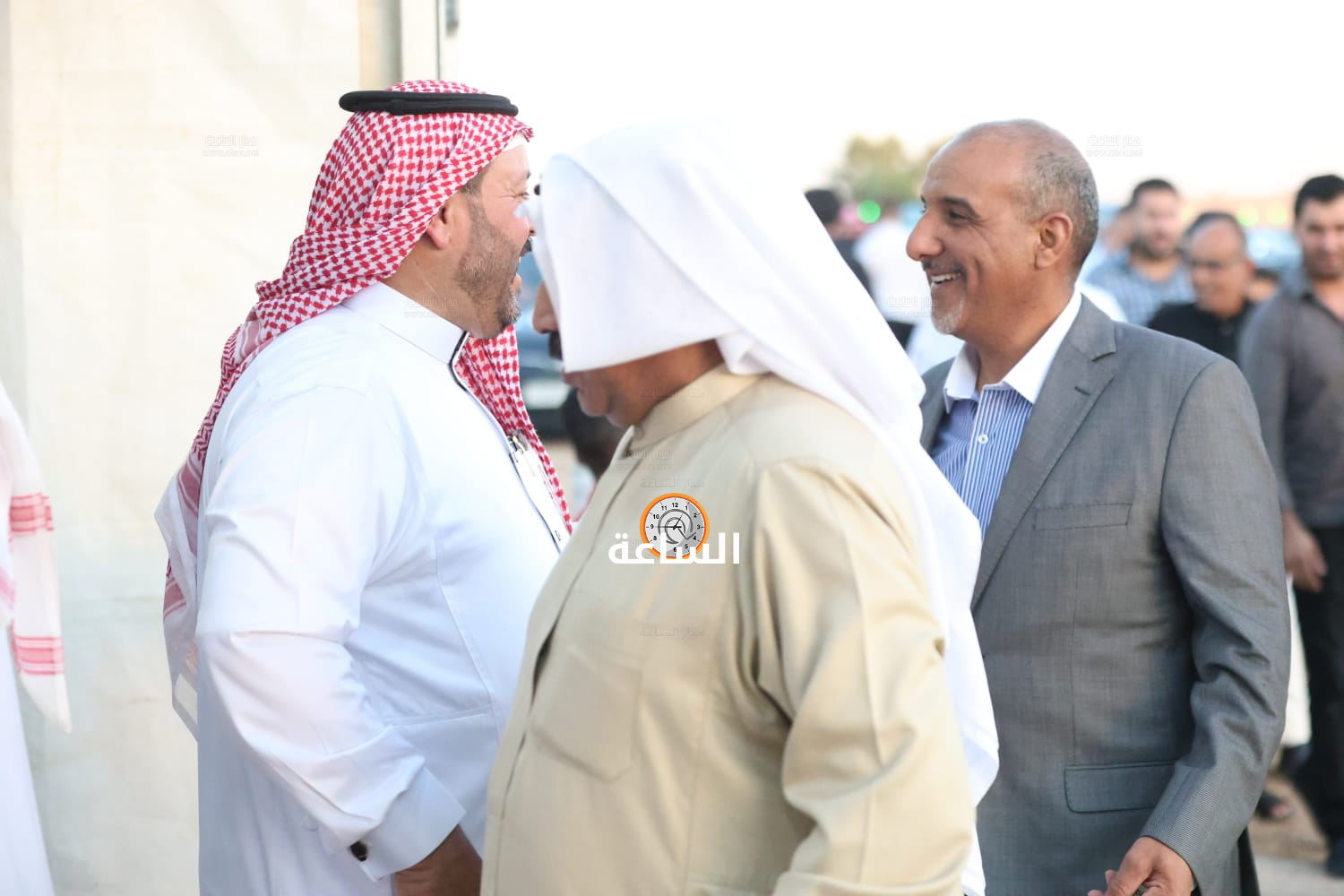 Madar Al-Saa Images 0.9951430650854053