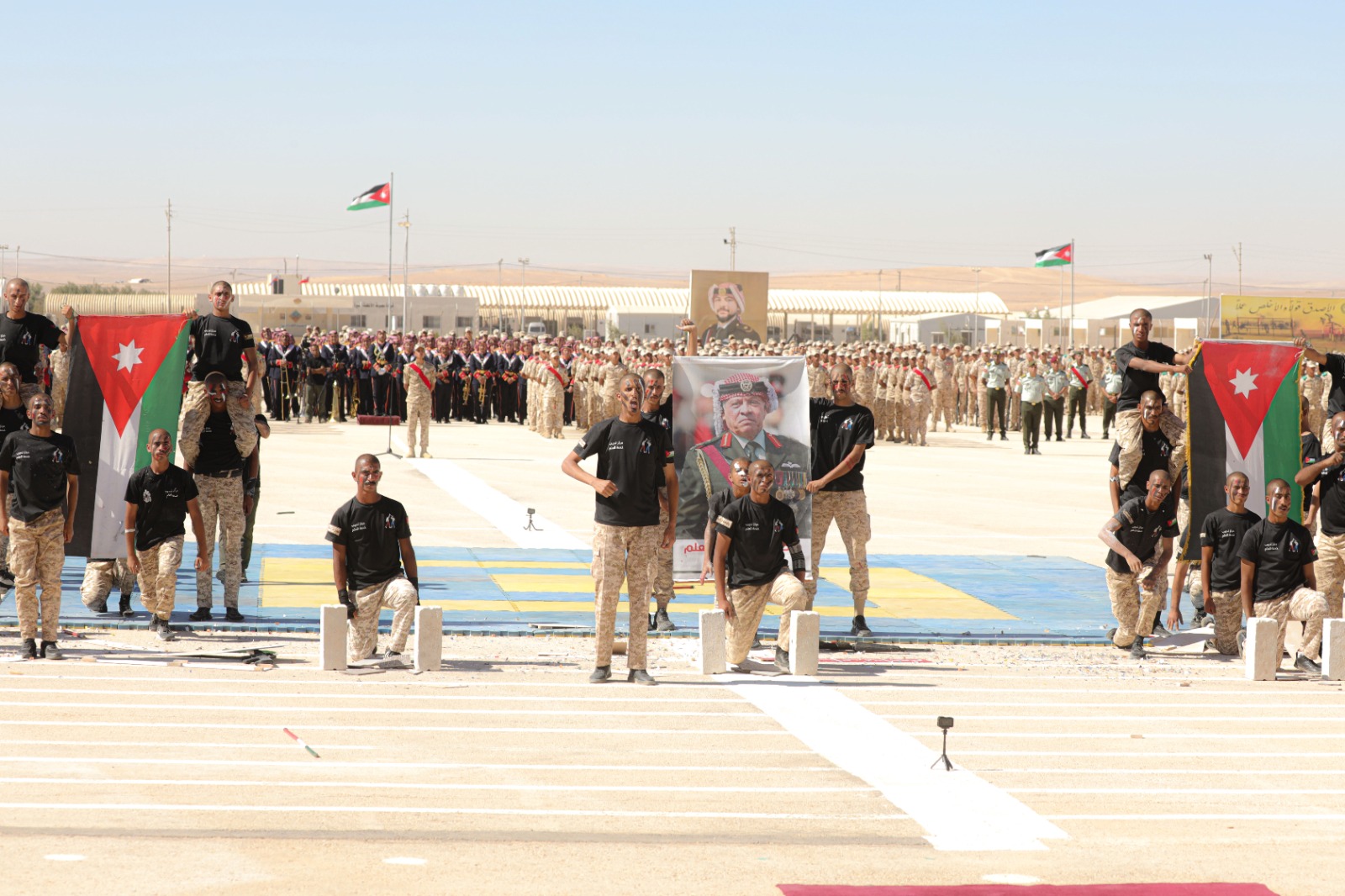 Madar Al-Saa Images 0.552250893530705
